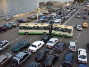 Driving tends to bring out the worst in many of us. Moscow traffic congestion by Nevermind2. CC BY-SA 3.0
